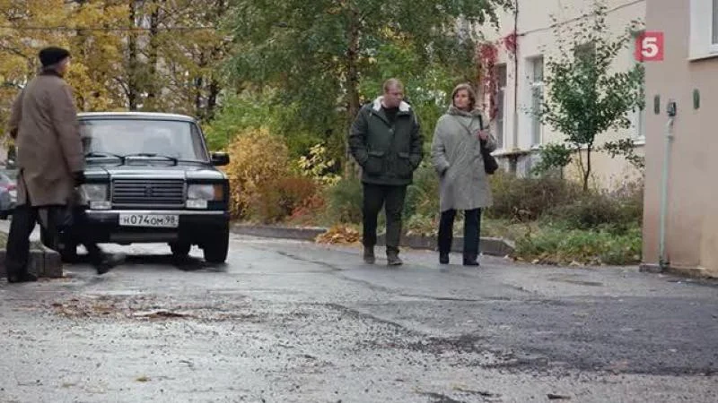 Кадры из сериала Великолепная Пятерка (2019)
